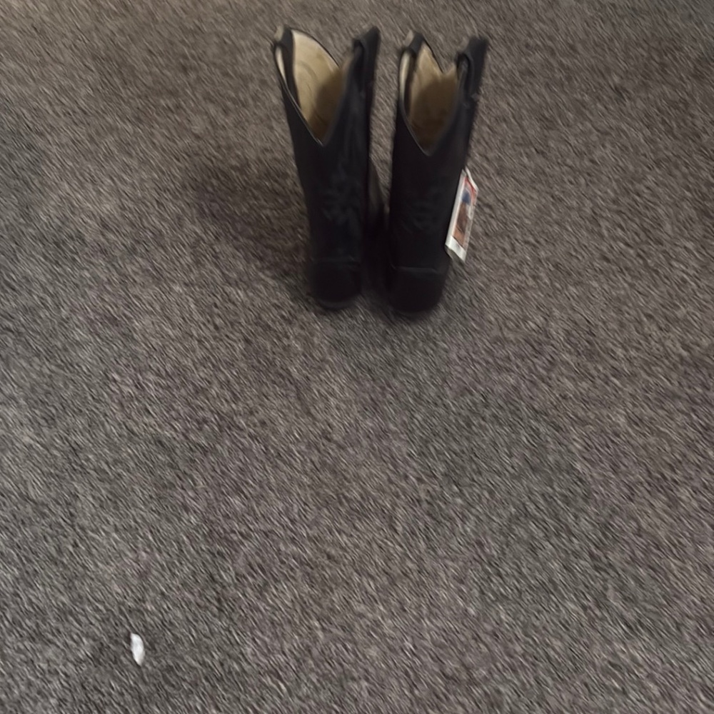 Justin Cowby boots